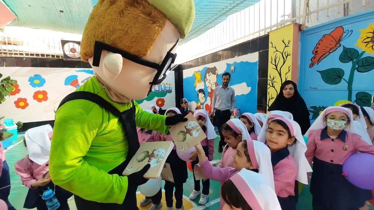 جشن و برنامه سرگرمی کودکان